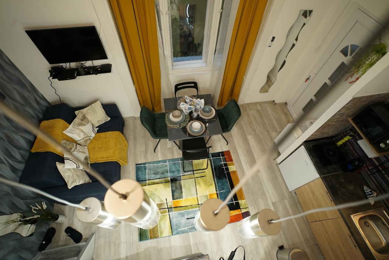 Suzan'S Apartment In The Heart Of Budapest Bagian luar foto